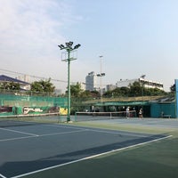Photo taken at Saitip Tennis Court by Chialin A. on 1/22/2019