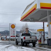 Photo taken at Shell by Alex P. on 12/30/2019