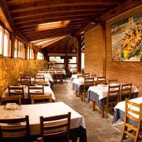Das Foto wurde bei Katxiña Restaurante von Katxiña Restaurante am 6/11/2014 aufgenommen