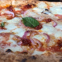 7/13/2019にJo  G.がSorbillo Pizzeriaで撮った写真