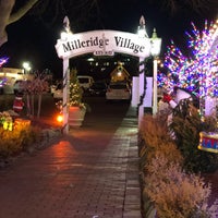 Photo taken at Milleridge Inn by Jo  G. on 12/22/2017