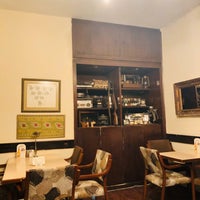 รูปภาพถ่ายที่ Rooms Cafe &amp;amp; Restaurant โดย Erdi Ü. เมื่อ 1/30/2020