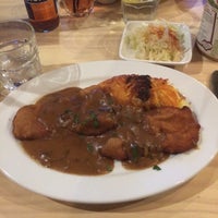 Das Foto wurde bei Essen Restaurant &amp;amp; Beer Cafe von Tengu T. am 1/9/2015 aufgenommen