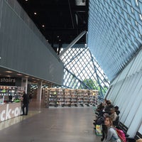 Photo taken at Seattle Public Library by Carmen F. on 5/24/2016