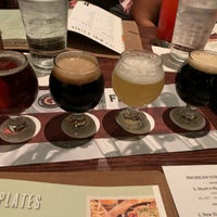Photo taken at Granite City Food &amp; Brewery by Angelo G. on 7/4/2019