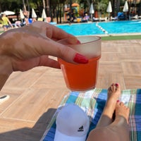 Foto tomada en Club Turtaş Beach Hotel  por Mops Pops el 9/7/2023