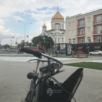 Photo taken at Памятник Фридриху Энгельсу by Mops Pops on 7/15/2018