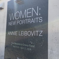 Photo taken at Women: New Portraits Annie Liebovitz by Antoine I. on 4/2/2016