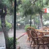 Foto scattata a Çamlıca Park Cafe da Y il 9/12/2015