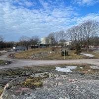 Photo taken at Ilolanpuisto by Salla T. on 3/28/2024