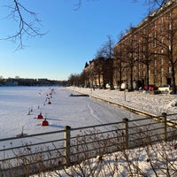 Photo taken at Siltasaaren puulaituri by Salla T. on 2/26/2022