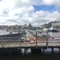 Photo taken at Tervasaaren Laituri by Salla T. on 5/29/2019
