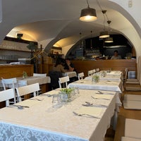 Foto tirada no(a) Güjžina - The Soul of Pannonia Restaurant por Salla T. em 10/28/2022
