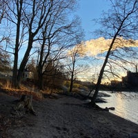 Photo taken at Lapinlahden uimaranta by Salla T. on 11/14/2021