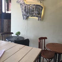 4/30/2016 tarihinde Елена К.ziyaretçi tarafından Locals gastropub'de çekilen fotoğraf