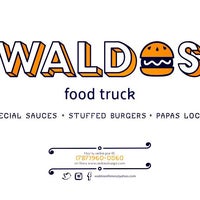 Das Foto wurde bei Waldos Food Truck von Waldos Food Truck am 10/31/2015 aufgenommen