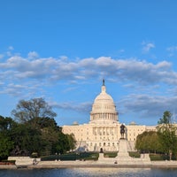Foto tirada no(a) United States Capitol por John em 4/26/2024