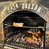 Foto diambil di Restaurante Casa Julián de Tolosa oleh Gep P. pada 12/29/2023