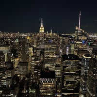 Photo taken at Top of the Rock Observation Deck by Diogo D. on 11/20/2021