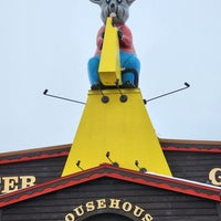 Foto scattata a Mousehouse Cheesehaus da Chad D. il 12/10/2022