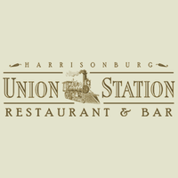 6/24/2014 tarihinde Union Station Restaurant &amp;amp; Barziyaretçi tarafından Union Station Restaurant &amp;amp; Bar'de çekilen fotoğraf