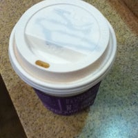 Foto tomada en The Coffee Bean &amp;amp; Tea Leaf  por Chris R. el 10/22/2012