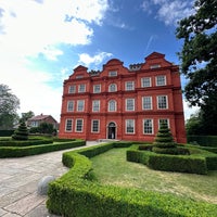 Photo taken at Kew Palace by Danny T. on 7/3/2023