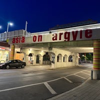 Photo taken at CTA - Argyle by Danny T. on 6/18/2023