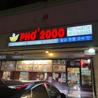 Photo taken at Pho 2000 by Danny T. on 12/28/2021