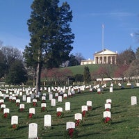 รูปภาพถ่ายที่ Arlington National Cemetery โดย Marcelo V. เมื่อ 12/24/2012