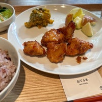 Photo taken at Café &amp;amp; Meal MUJI by Ikuraちゃん on 12/26/2022