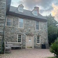 Photo taken at Old Stone House by Passenger on 8/28/2022
