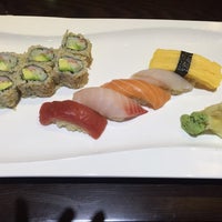 1/25/2015 tarihinde Sarah F.ziyaretçi tarafından Sushi Para NYC'de çekilen fotoğraf