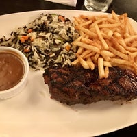 Photo taken at Bâton Rouge Steakhouse &amp;amp; Bar by Mônica H. on 6/16/2018
