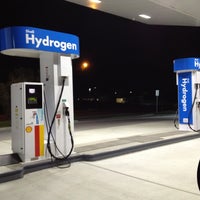 Photo taken at Shell Hydrogen by 👀 susi m. on 10/9/2012