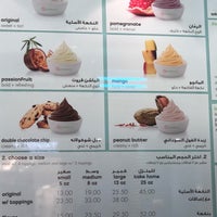 Photo taken at Pinkberry by Mohammad F. on 1/2/2018