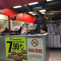 Photo taken at Domino&amp;#39;s Pizza by Yasin B. on 5/6/2017