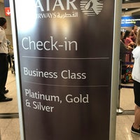Photo taken at Qatar Airways Check-in by Léon on 5/31/2018