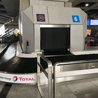 Photo taken at Baggage Claim by Léon on 7/3/2018
