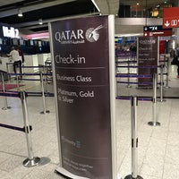 Photo taken at Qatar Airways Check-in by Léon on 7/12/2018