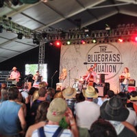 Foto tirada no(a) That Tent at Bonnaroo Music &amp;amp; Arts Festival por Adam N. em 6/16/2013