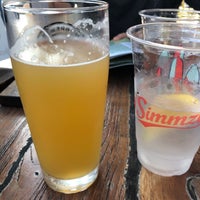 Photo taken at Lil&amp;#39; Simmzy&amp;#39;s On The Deck by Rob on 6/19/2019