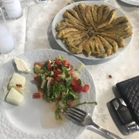 Photo taken at Mavi Yeşil Balık Restaurant by mehmet 3. on 8/22/2019