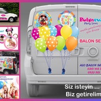 Photo taken at Balonevi Yıldız &amp;amp; Crown by Crown Balonevi Party Store T. on 8/19/2017