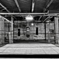 Foto tirada no(a) Seattle Boxing Gym por Seattle Boxing Gym em 6/19/2014