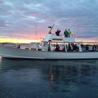 รูปภาพถ่ายที่ Gansett Cruises โดย Gansett Cruises เมื่อ 6/19/2014