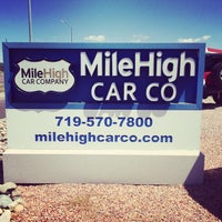 รูปภาพถ่ายที่ Mile High Car Company โดย Josh G. เมื่อ 7/12/2014