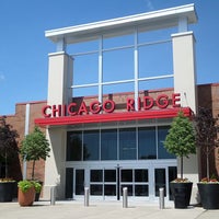 รูปภาพถ่ายที่ Chicago Ridge Mall โดย Chicago Ridge Mall เมื่อ 6/19/2015