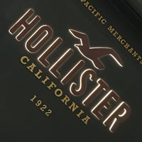 Hollister ららぽーとexpocity店 千里万博公園2 1 Hollister ららぽーとexpocity店 千里万博公園2 1
