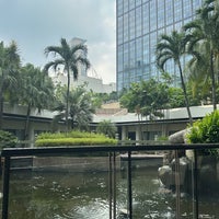 Снимок сделан в New World Makati Hotel пользователем Zeyad 6/19/2023